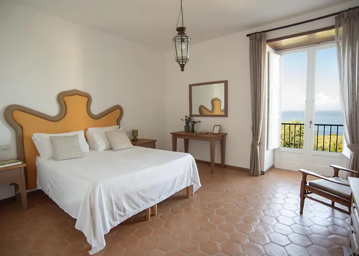 Villa Fondo Puolo- Con Grande Giardino Vicino al mare