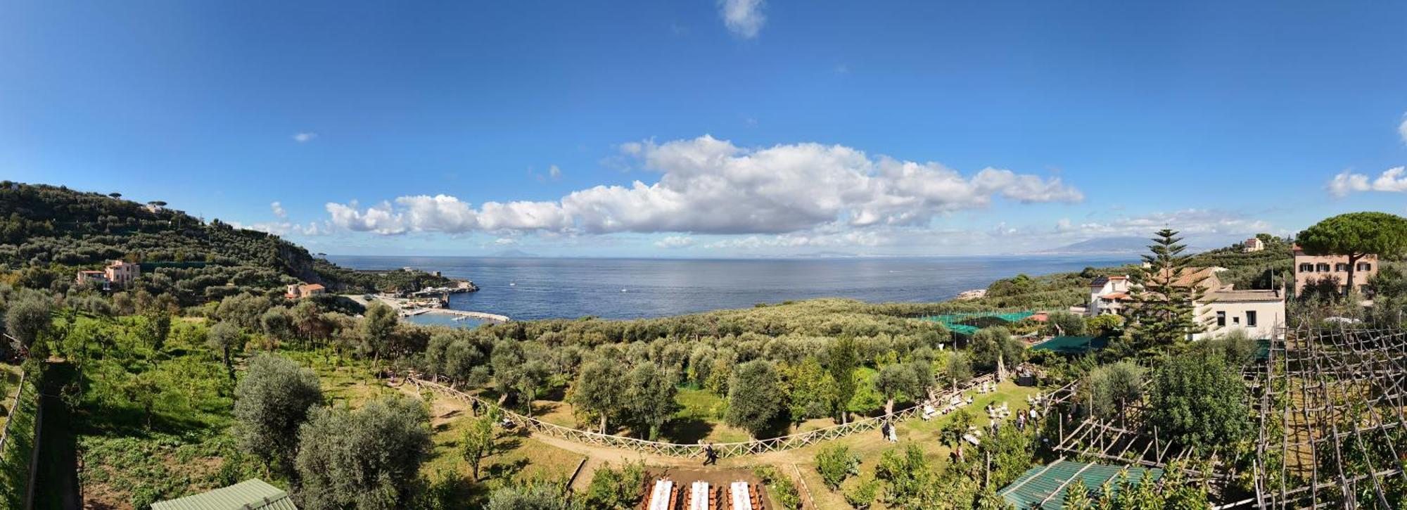 Fondo Puolo- Con Grande Giardino Vicino Al Mare